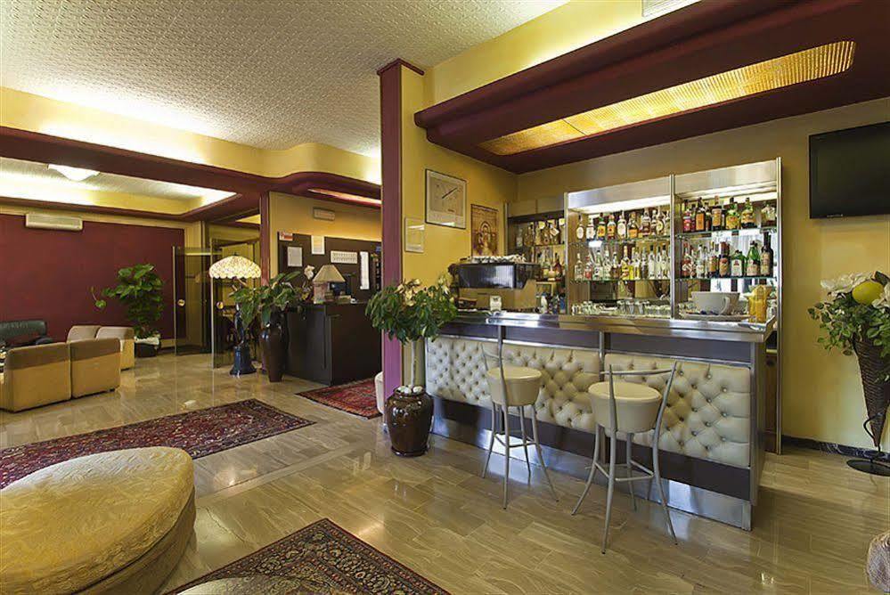 Hotel La Riviera Montecatini Terme Exterior foto